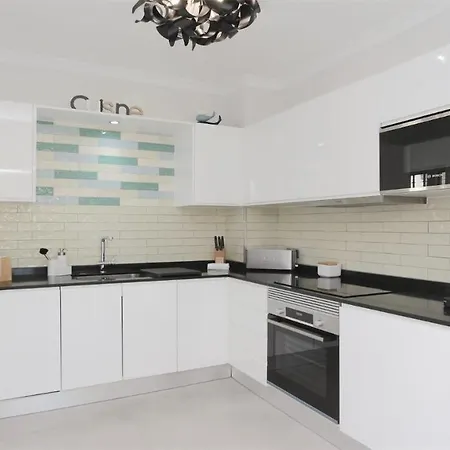 Apartamento Valley 03- Cleverdetails, Monte Verde, Lux, Distant Sea View, 3 Bedroom, 4 Saltwater Pools *