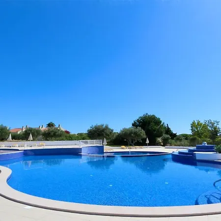 Valley 03- Cleverdetails, Monte Verde, Lux, Distant Sea View, 3 Bedroom, 4 Saltwater Pools Apartment *