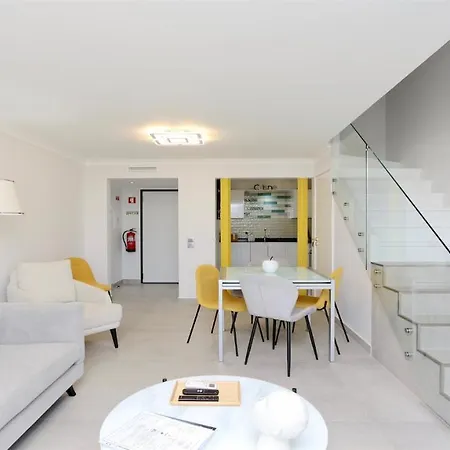 Apartment Valley 03- Cleverdetails, Monte Verde, Lux, Distant Sea View, 3 Bedroom, 4 Saltwater Pools