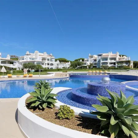 Valley 03- Cleverdetails, Monte Verde, Lux, Distant Sea View, 3 Bedroom, 4 Saltwater Pools Vilamoura