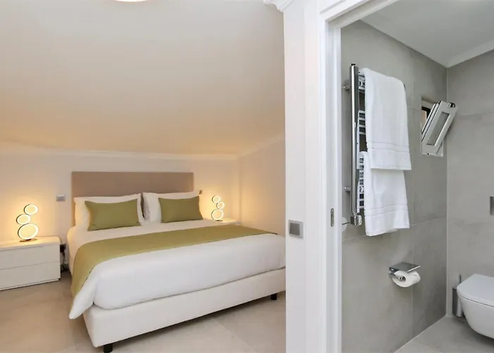 Apartament Valley 03- Cleverdetails, Monte Verde, Lux, Distant Sea View, 3 Bedroom, 4 Saltwater Pools