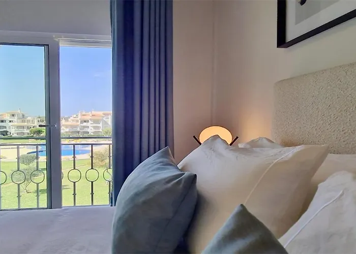 Valley 03- Cleverdetails, Monte Verde, Lux, Distant Sea View, 3 Bedroom, 4 Saltwater Pools *