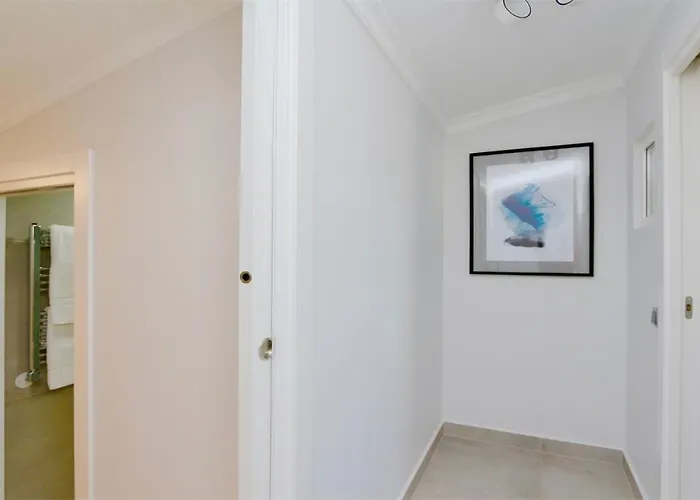 Valley 03- Cleverdetails, Monte Verde, Lux, Distant Sea View, 3 Bedroom, 4 Saltwater Pools * Vilamoura