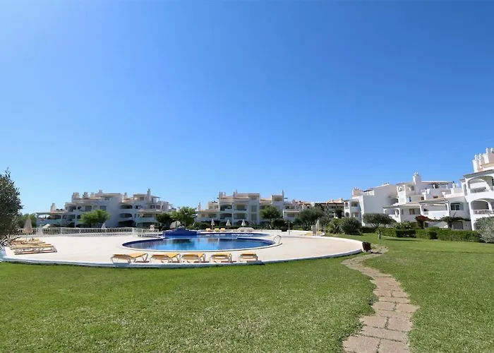 Valley 03- Cleverdetails, Monte Verde, Lux, Distant Sea View, 3 Bedroom, 4 Saltwater Pools Apartament