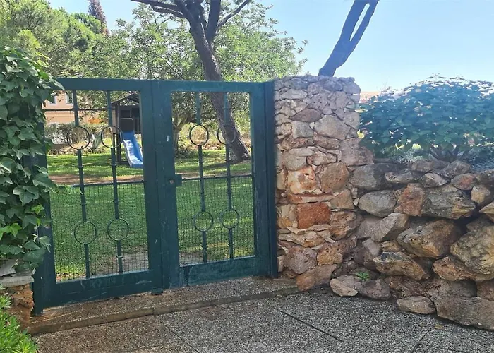 Valley 03- Cleverdetails, Monte Verde, Lux, Distant Sea View, 3 Bedroom, 4 Saltwater Pools