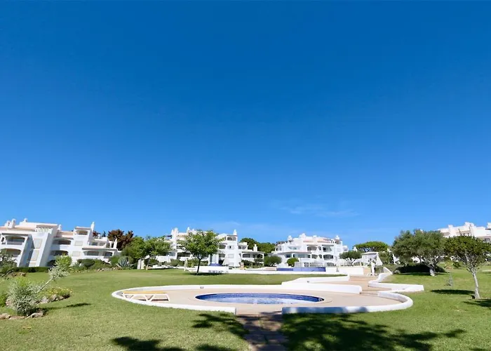 Valley 03- Cleverdetails, Monte Verde, Lux, Distant Sea View, 3 Bedroom, 4 Saltwater Pools
