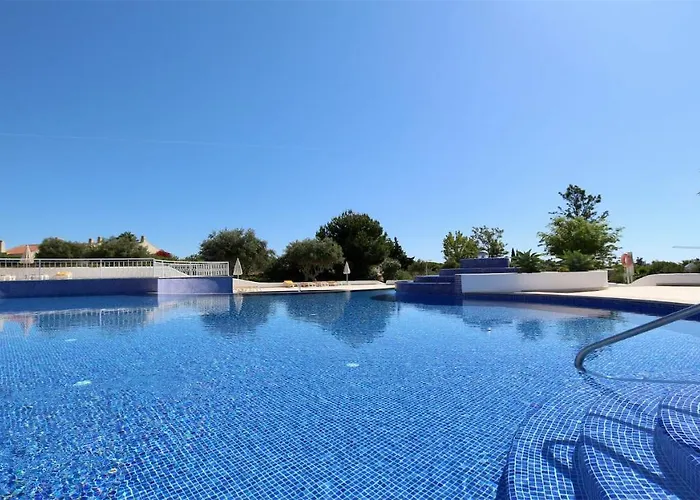 Valley 03- Cleverdetails, Monte Verde, Lux, Distant Sea View, 3 Bedroom, 4 Saltwater Pools Vilamoura
