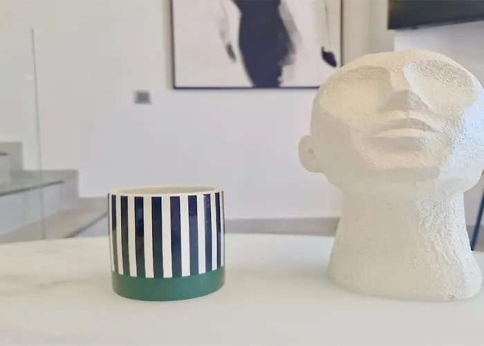 Valley 03- Cleverdetails, Monte Verde, Lux, Distant Sea View, 3 Bedroom, 4 Saltwater Pools *