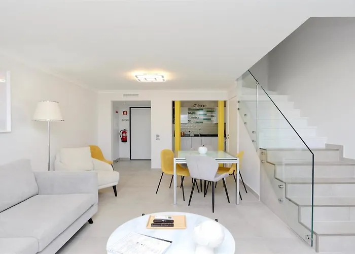 Apartament Valley 03- Cleverdetails, Monte Verde, Lux, Distant Sea View, 3 Bedroom, 4 Saltwater Pools