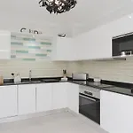 Apartment Valley 03- Cleverdetails, Monte Verde, Lux, Distant Sea View, 3 Bedroom, 4 Saltwater Pools *