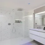 Apartment Valley 03- Cleverdetails, Monte Verde, Lux, Distant Sea View, 3 Bedroom, 4 Saltwater Pools Vilamoura